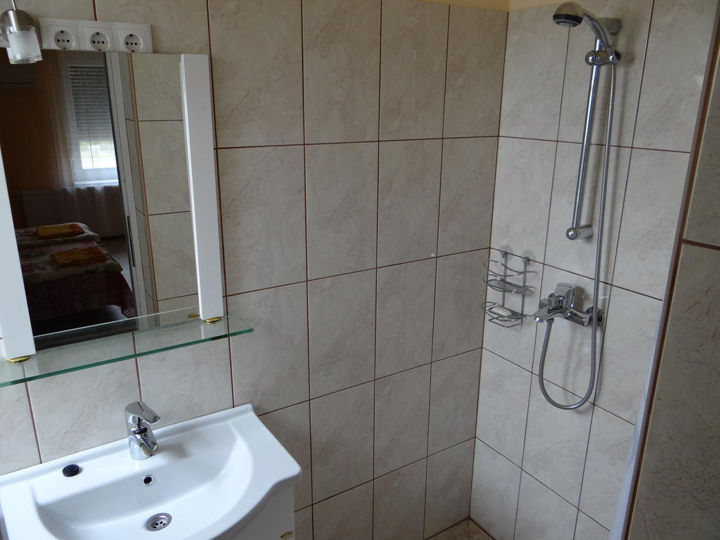 Marinica Apartman Hajdúszoboszló Camera foto