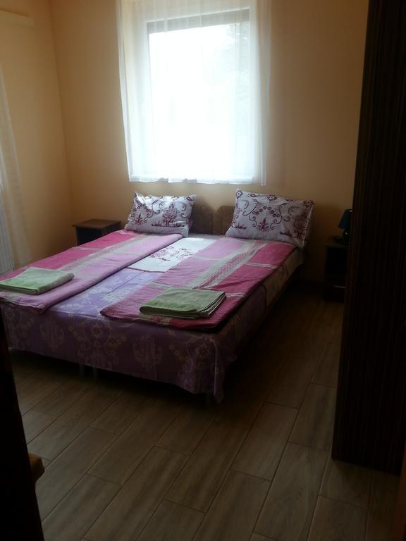 Marinica Apartman Hajdúszoboszló Esterno foto