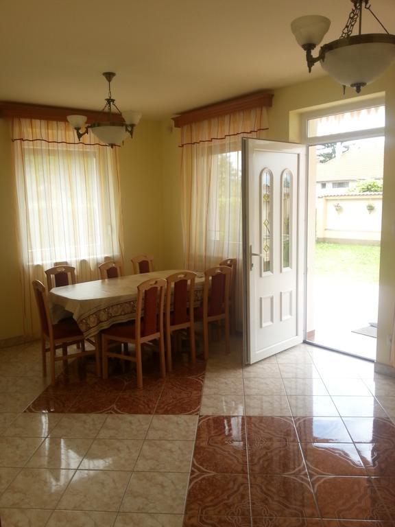 Marinica Apartman Hajdúszoboszló Esterno foto